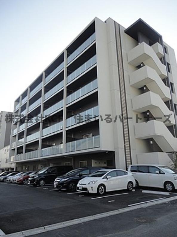 建物外観　外観は落ち着いています