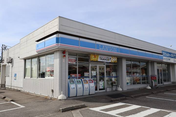 コンビニ　ローソン（コンビニ）まで731m
