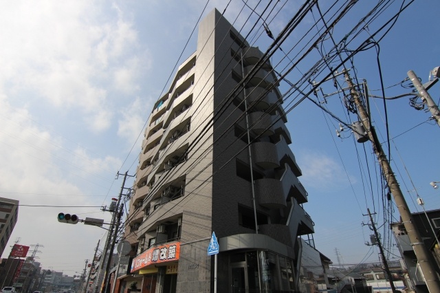 建物外観　オートロックマンション♪