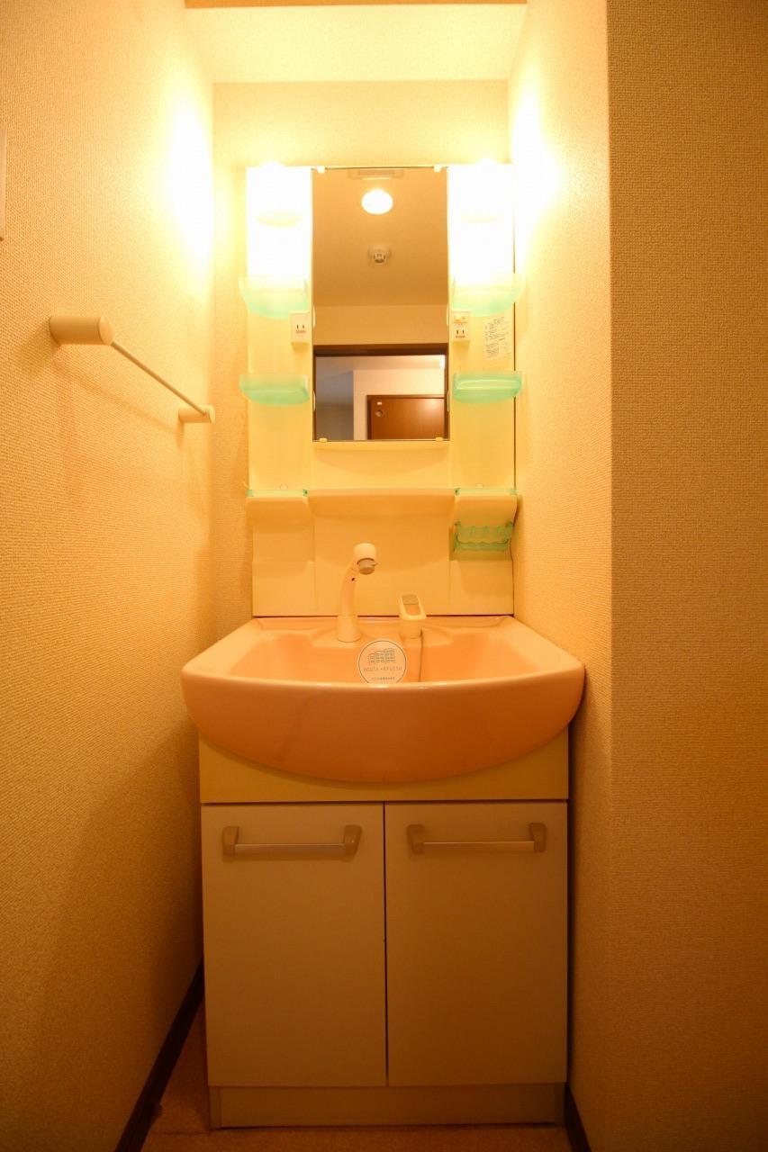 洗面設備　※写真別部屋参照