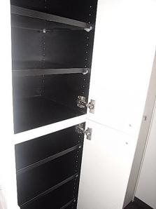 玄関　別タイプのお部屋です
