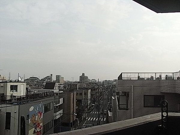 バルコニー　別タイプのお部屋です