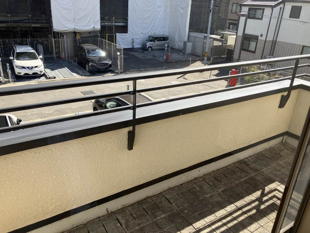 バルコニー　バルコニー