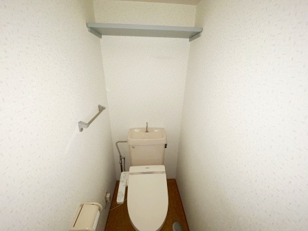 トイレ　清潔感のあるトイレです