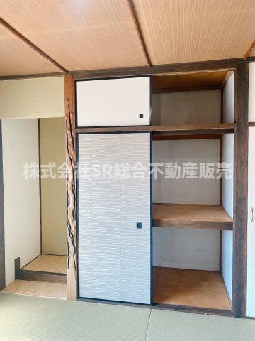 立花町貸家の内装写真