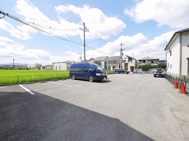 駐車場　カースペースがあります