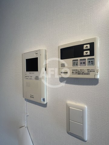 セキュリティ　セイル江坂公園　モニター付きインターホン