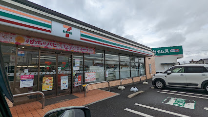 コンビニ　セブンイレブン（コンビニ）まで116m