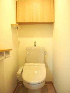 トイレ　コンパクトで使いやすいトイレです