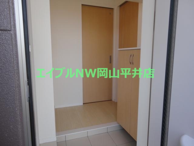 バルコニー　玄関