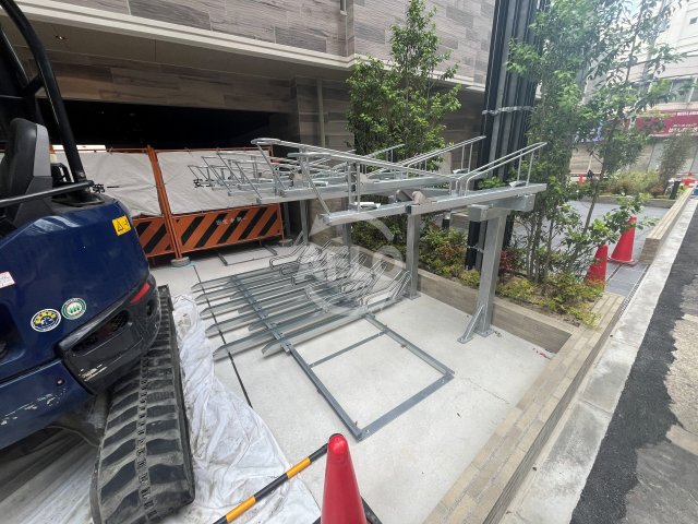 その他共有部分　ファーストフィオーレ新町ファジスタ　駐輪場