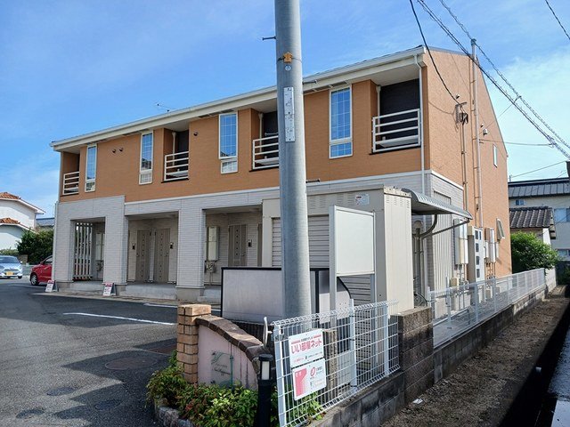 建物外観　建物外観を気になさる方へ、見た目の良い物件です