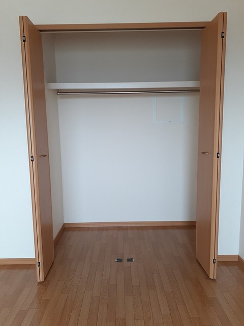 収納　図面と現状に相違がある場合には現状を優先