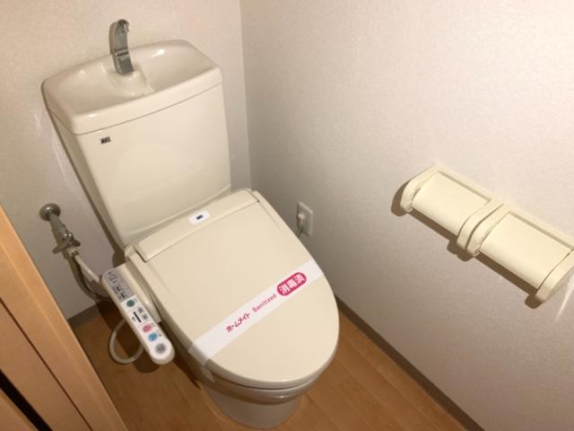 トイレ　シャワー付トイレ