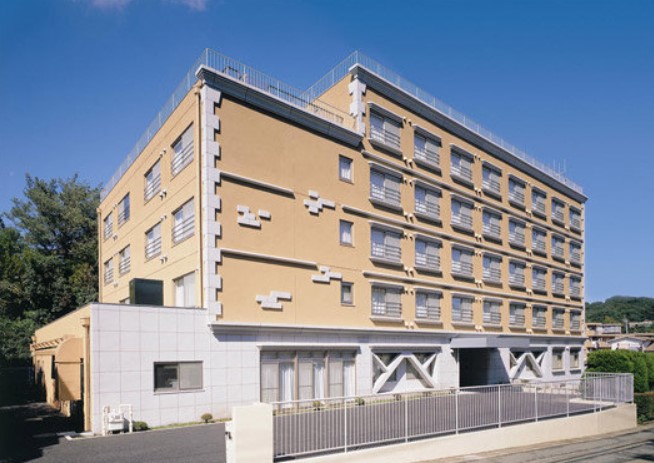 病院　ニチイホーム 読売ランド前（病院）まで582m