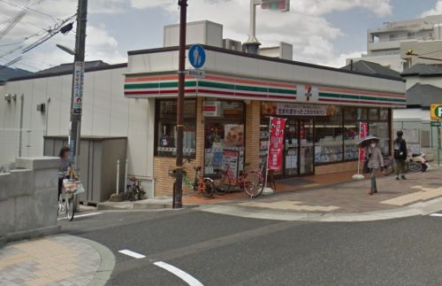コンビニ　セブン－イレブン神戸岡本２丁目店（コンビニ）まで294m
