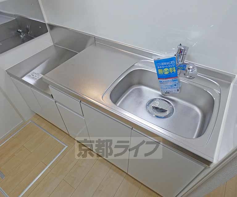 キッチン　キッチンスペース充実しております・