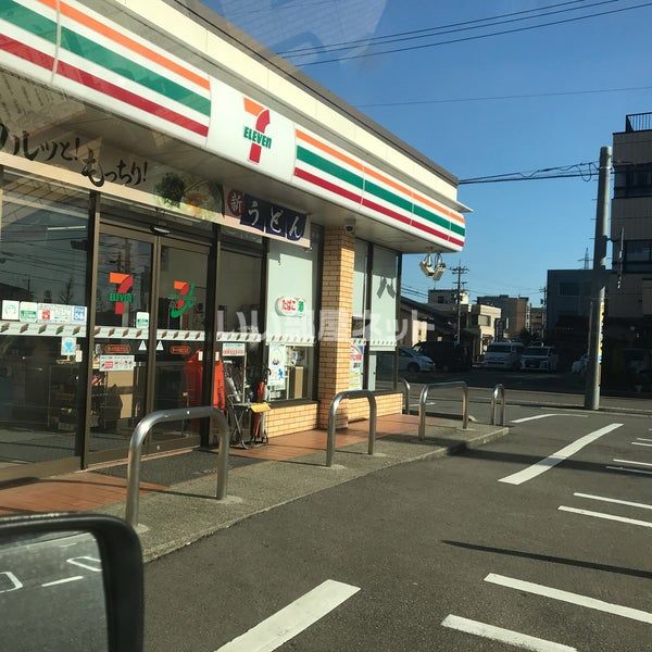 コンビニ　セブンイレブン　野々市扇が丘店（コンビニ）まで1634m