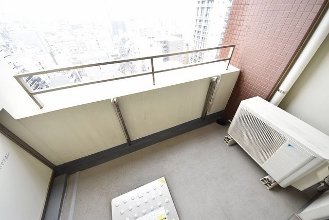 バルコニー　お問合せは(株)タウンハウジングレジデンス事業部　赤坂店・…