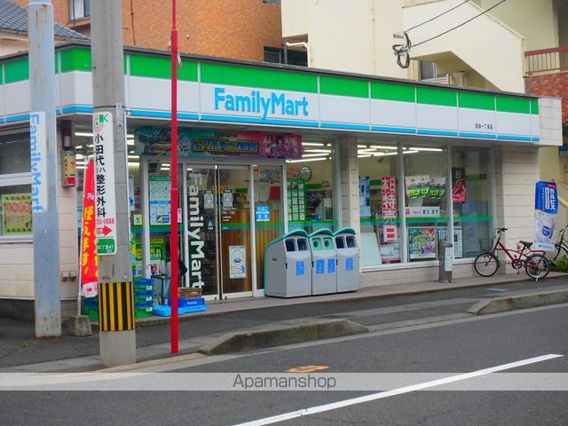 コンビニ　ファミリーマート（コンビニ）まで446m