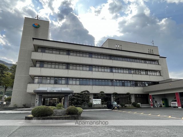 役所　四国中央市 土居窓口センター（役所）まで358m