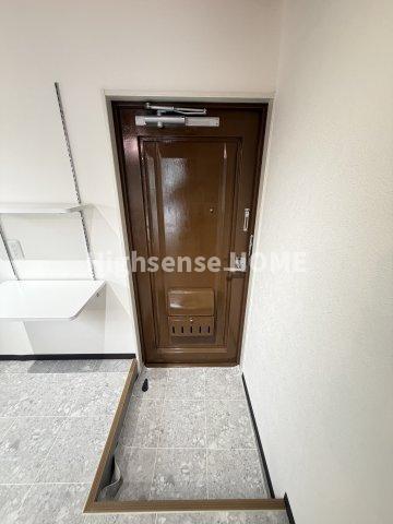 玄関　落ち着いた玄関です