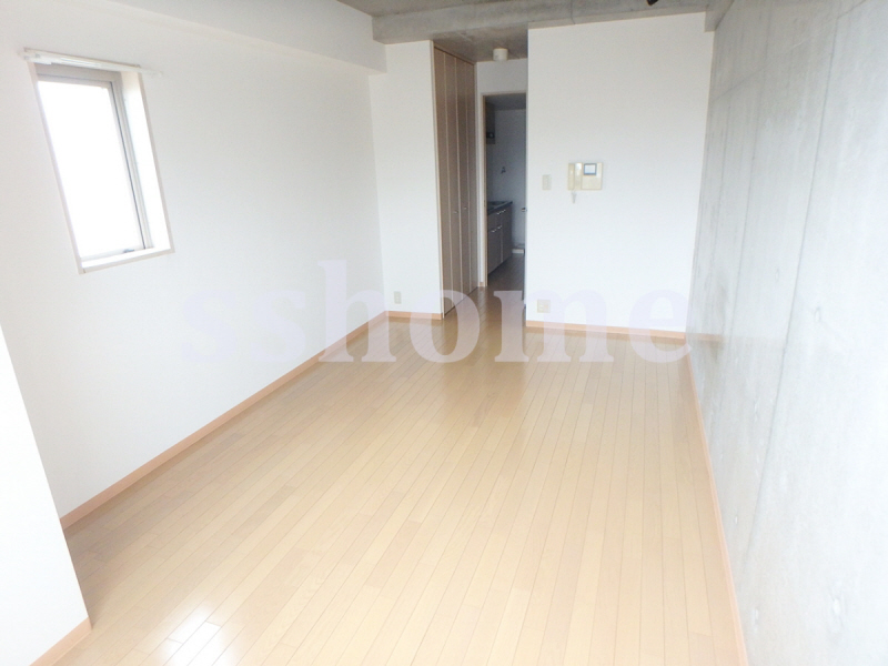 居室・リビング　明るくてスタイリッシュなお部屋です☆