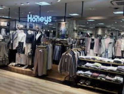 ショッピングセンター　ハニーズ東大島店（ショッピングセンター）まで972m
