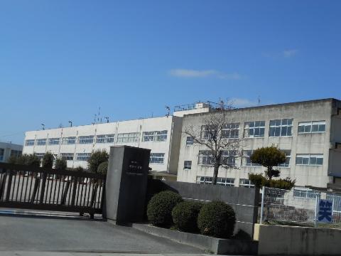 その他　明和町立明和中学校（その他）まで761m