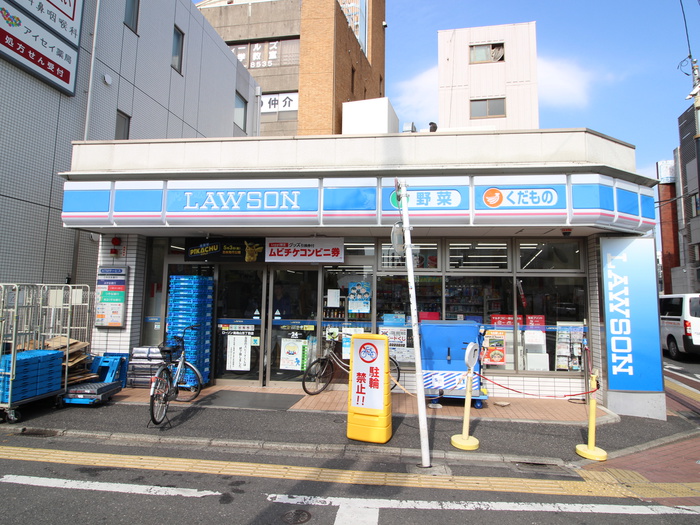 コンビニ　LAWSON（コンビニ）まで1000m