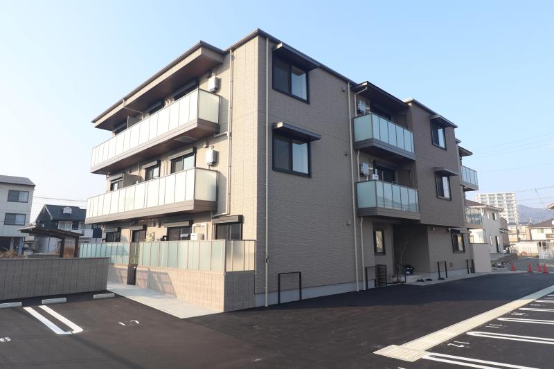 建物外観　セイルズ　スエダA　建物外観