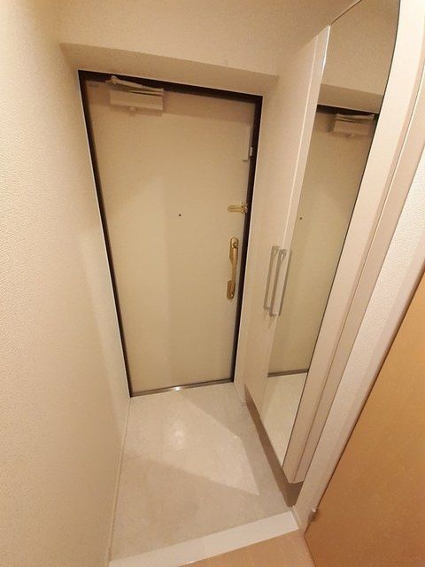 玄関　ＧＲＥＥＮ　ＧＲＯＶＥ  荒川区西尾久３