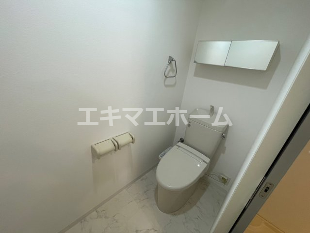 トイレ　落ち着いたトイレです