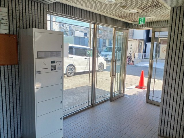 ロビー