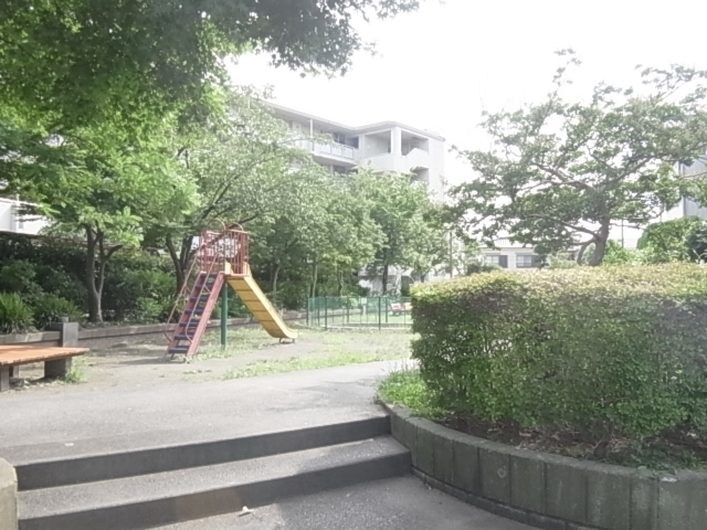 公園　伊興三丁目公園（公園）まで146m