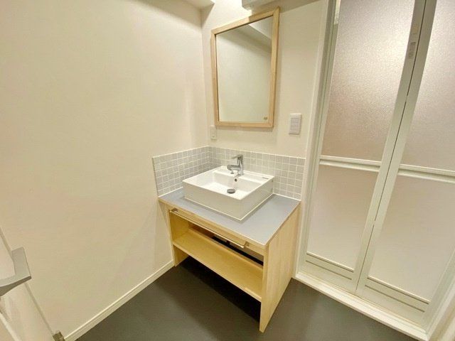 洗面設備　※別部屋参考写真です