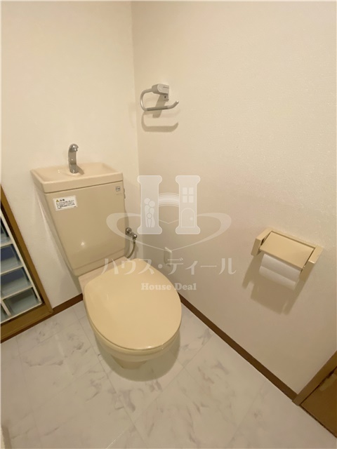 トイレ　トイレもきれいです