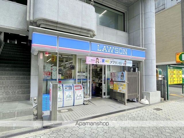 コンビニ　ローソン谷町四丁目店（コンビニ）まで246m