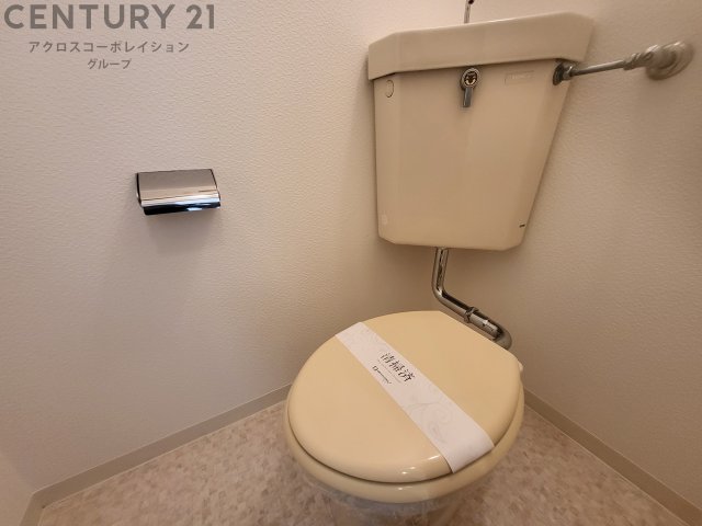 トイレ　シンプルで使いやすいトイレです♪