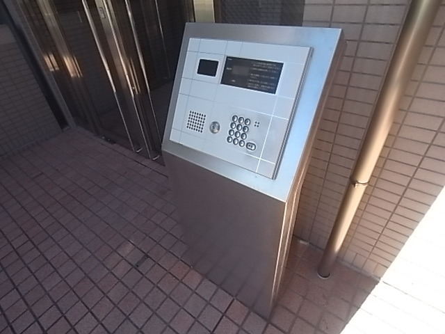 その他共有部分　オートロック完備