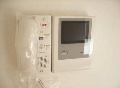 セキュリティ　モニター付きインターホン
