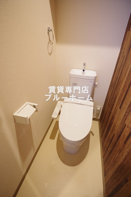 トイレ　温水洗浄便座です！