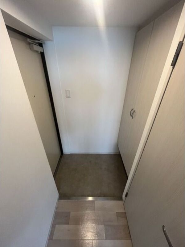 玄関　４０２号室のお部屋写真です！