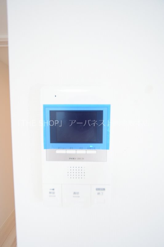 セキュリティ　モニター付きインターホン