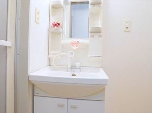 洗面設備　シャンプードレッサーです☆