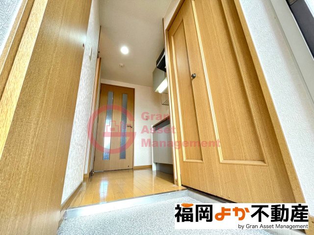 玄関　シンプルで使いやすい玄関です
