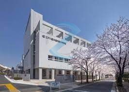 中学校　江戸川区立小松川第二中学校（中学校）まで440m