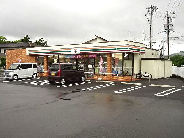 その他　セブンイレブン　稲川店（その他）まで330m
