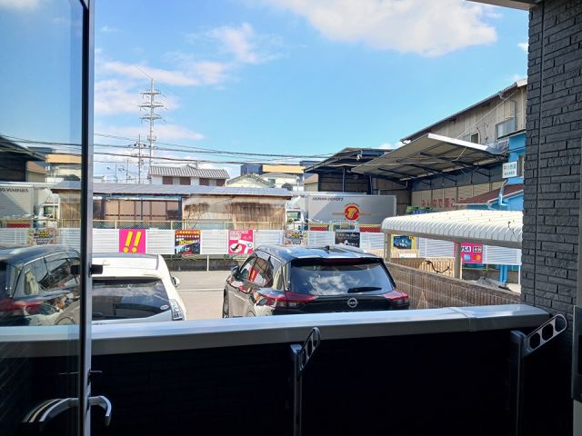 バルコニー
