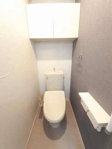 トイレ　トイレもきれいです